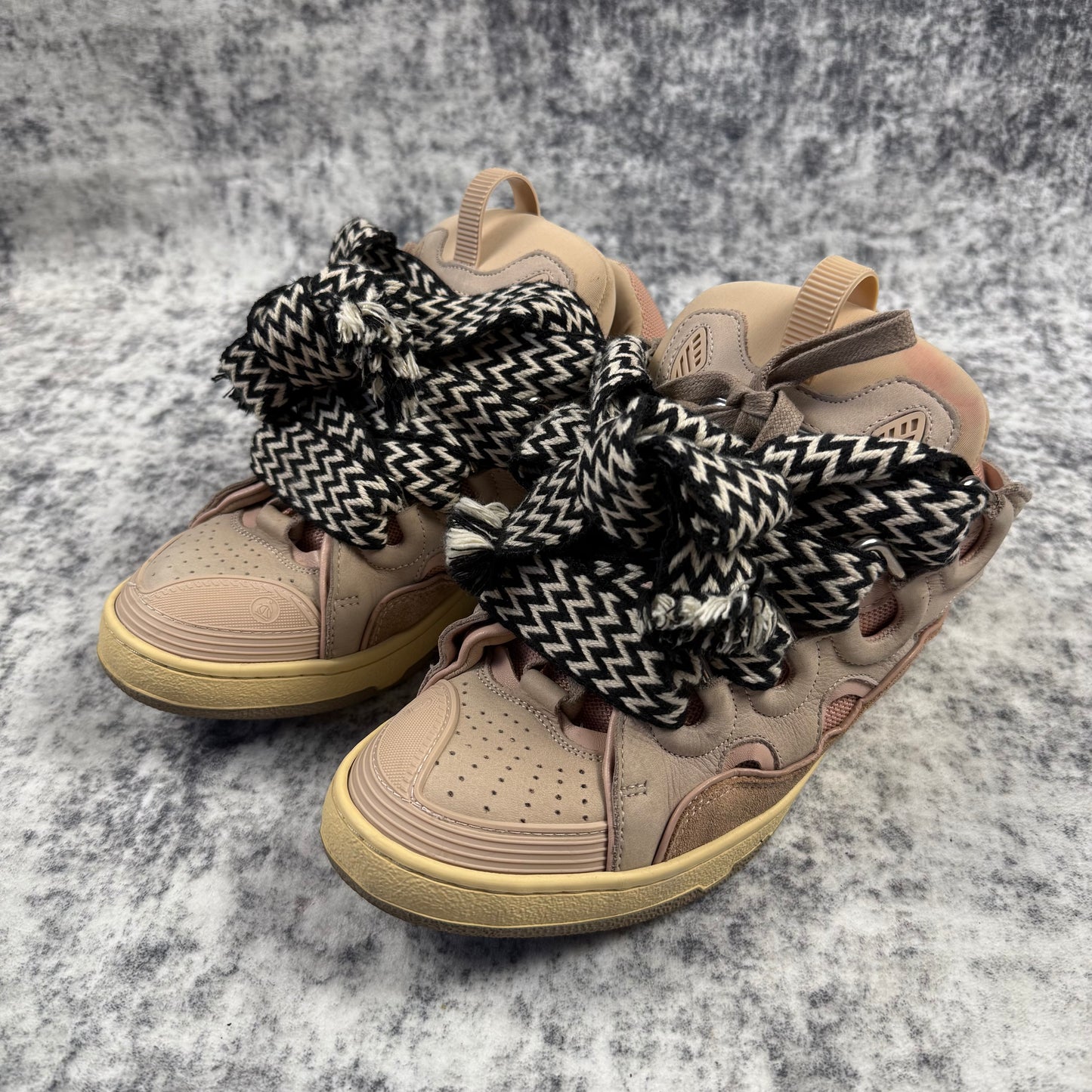 Lanvin Curb Zigzag-Laces Round Toe ‘Pink’ Shoes