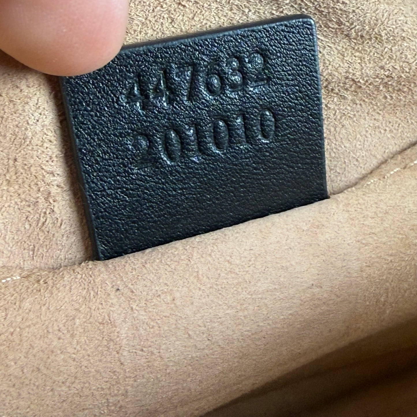 Gucci GG Marmont ‘Black’ Camera Bag