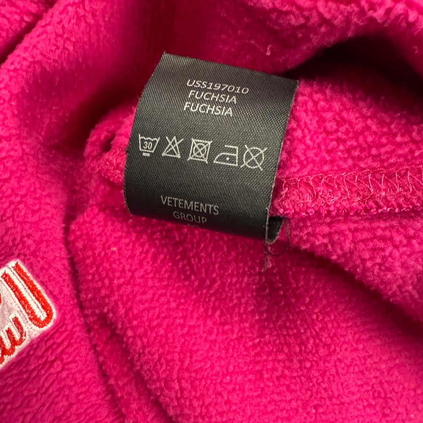 Vetements Augmented Reality Cartoon ‘Pink’ Hoodie