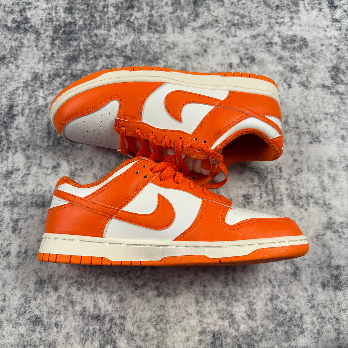 Nike Dunk Low SP ‘Syracuse’ Shoes
