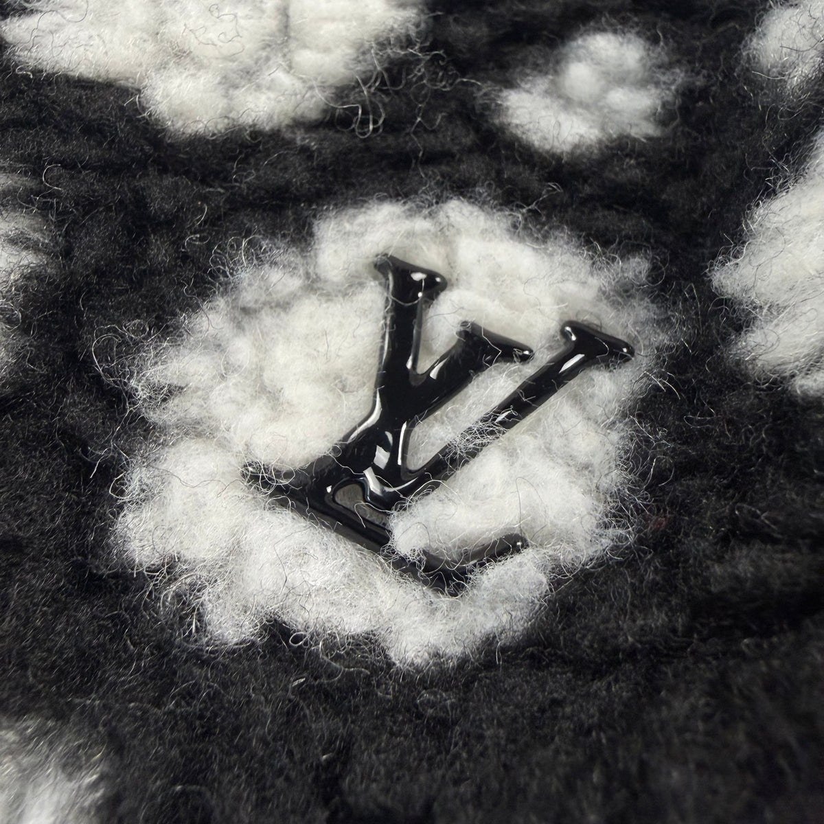 Louis Vuitton x Yayoi Kusama Infinity Dots Fleece Blouson