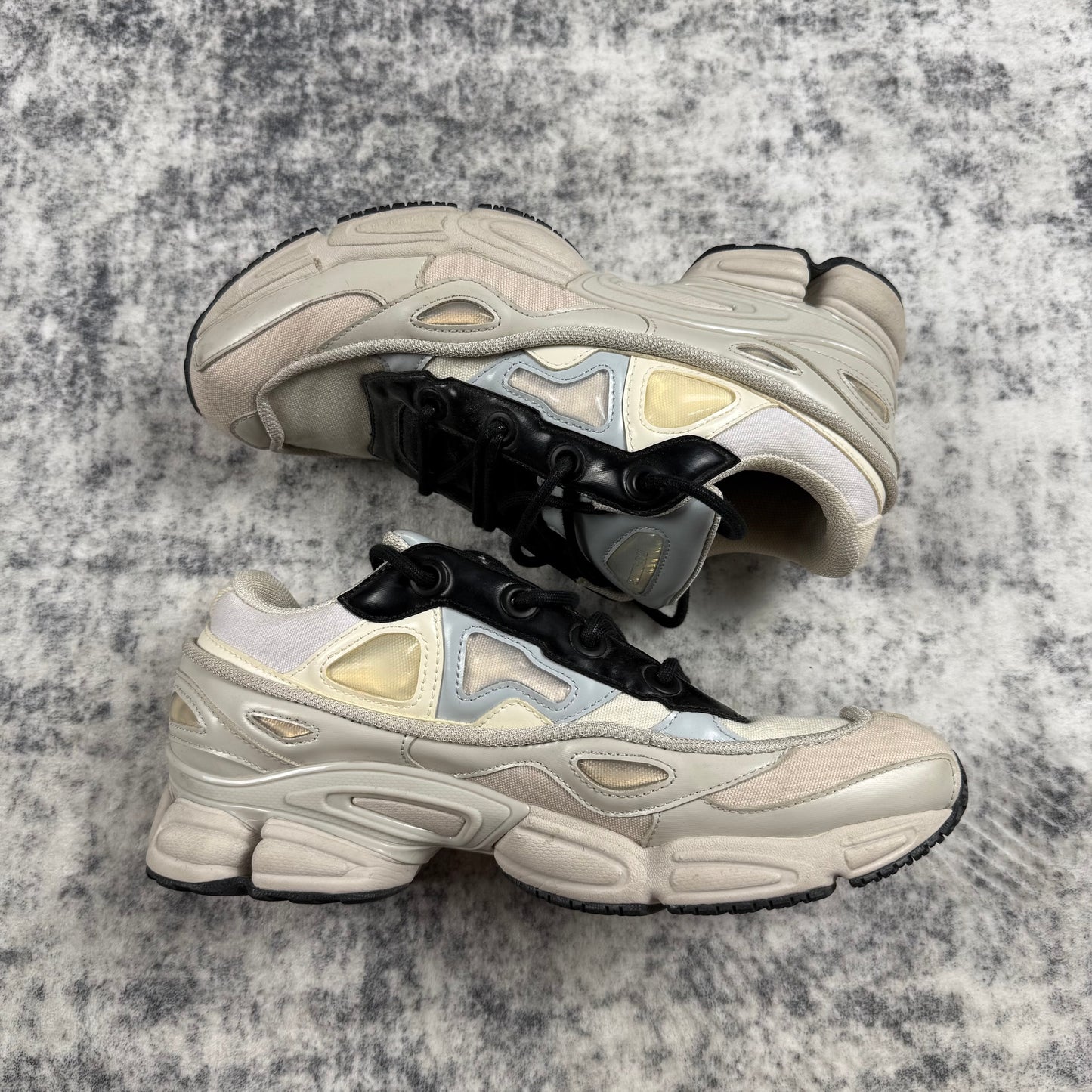 Raf Simons Ozweego 3 ‘Cream/White’ Shoes