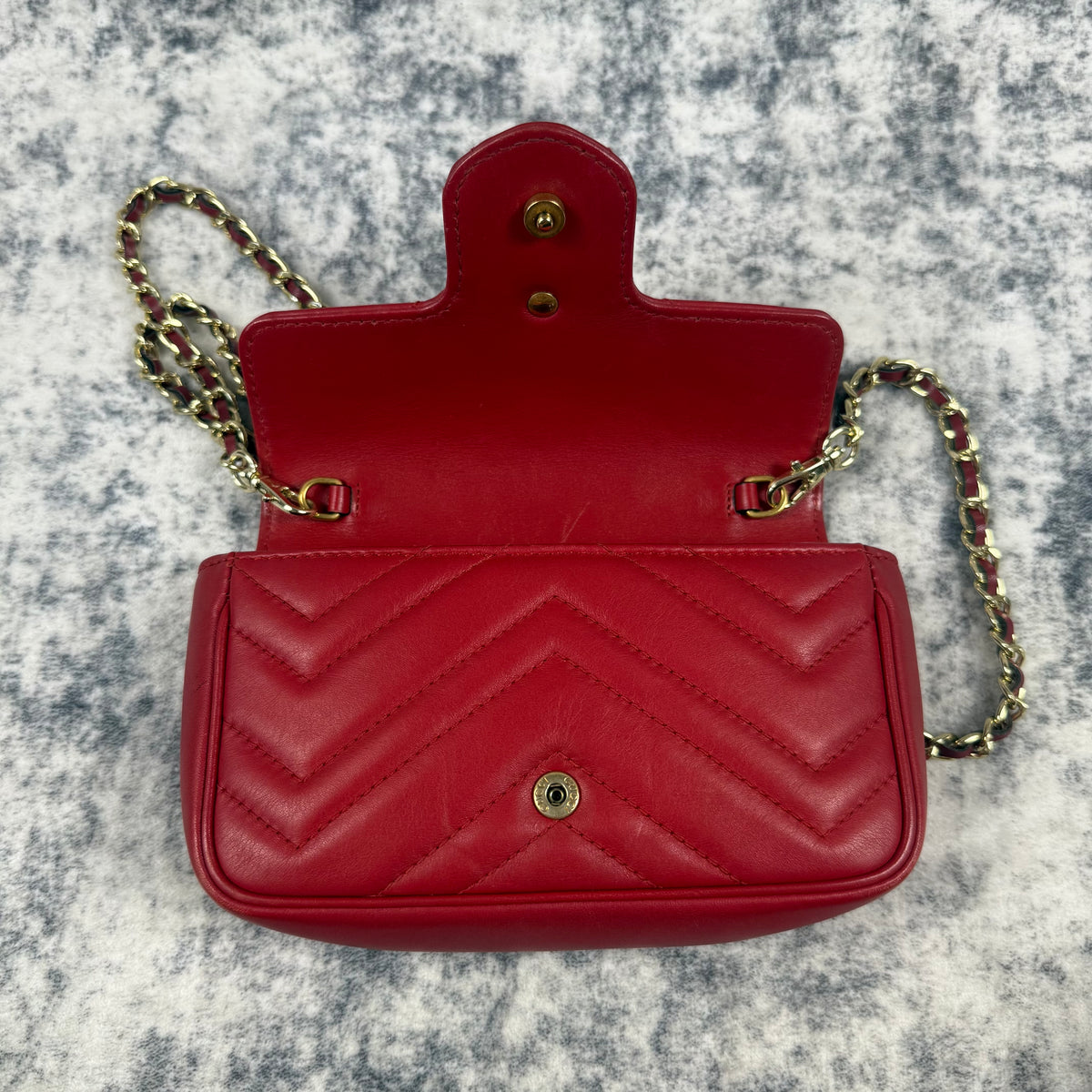 Gucci GG Marmont Red Matelassé Super Mini Bag
