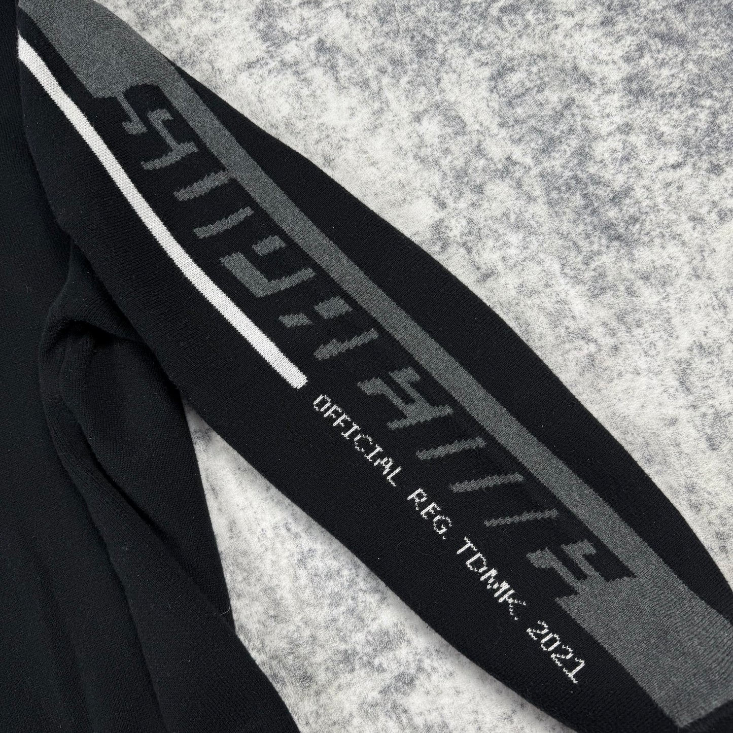 Supreme FW21 Sleeve Stripe ‘Black’ Sweater