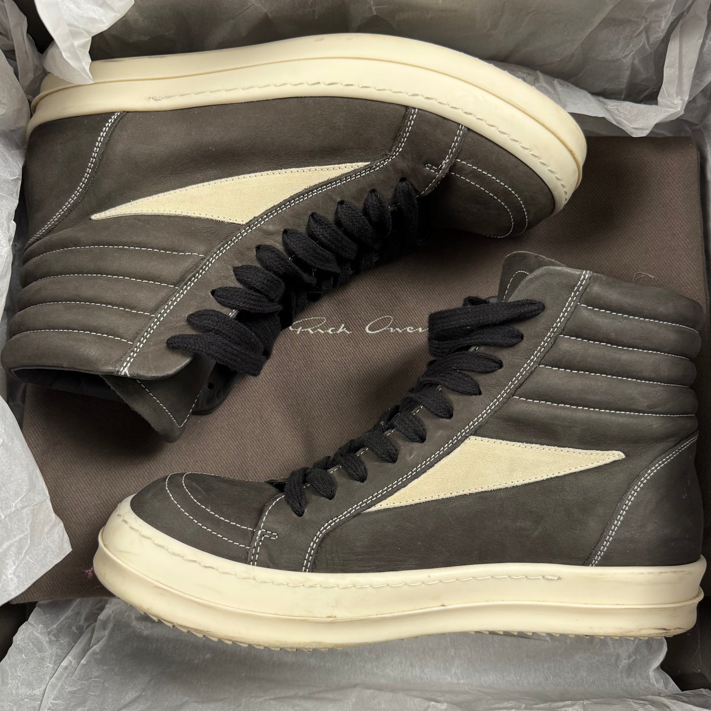 Rick Ownes High Vintage Shoes ‘Dust/Milk’